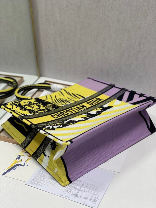 Book Tote - Image 5