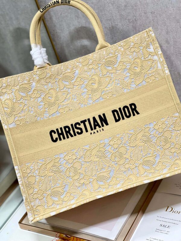 Book Tote - Image 4
