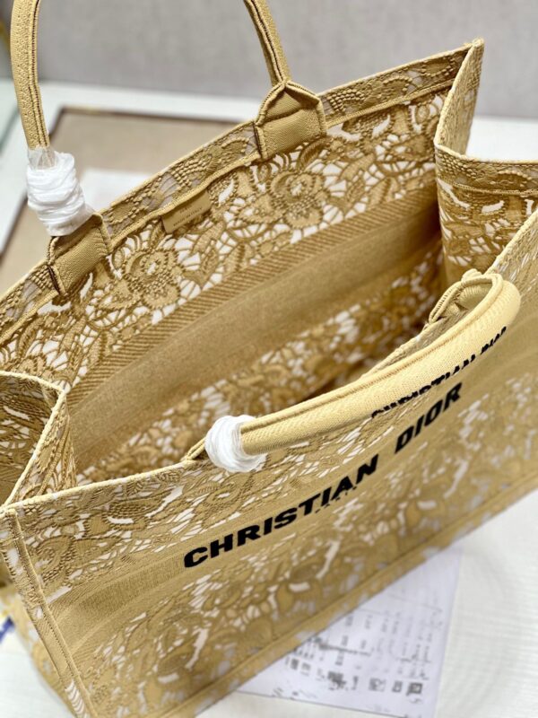 Book Tote - Image 7