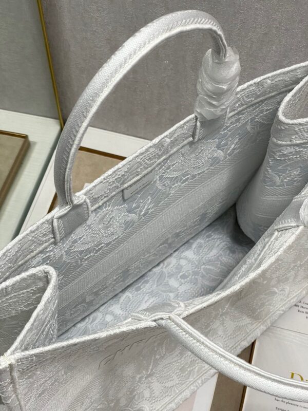 Book Tote - Image 8