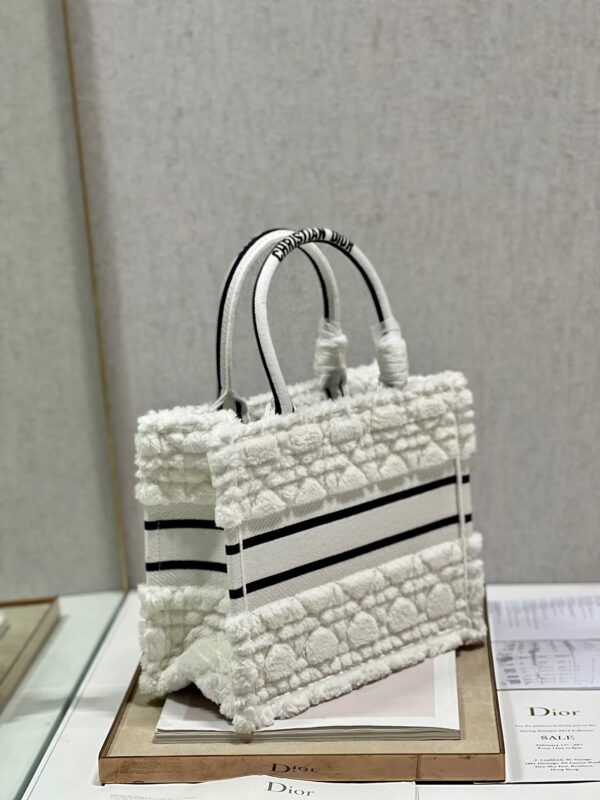 Book Tote - Image 6
