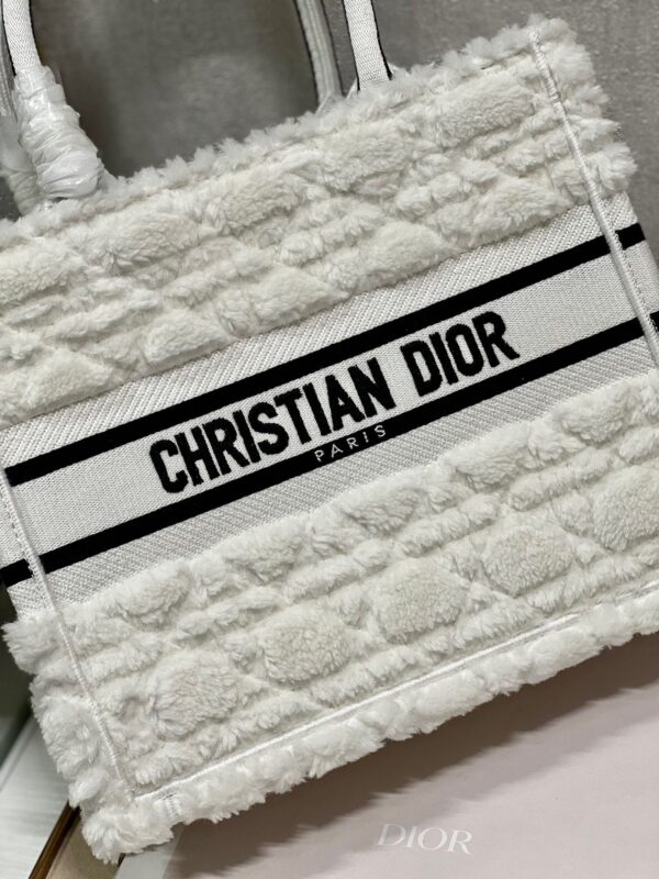Book Tote - Image 7