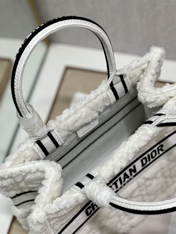 Book Tote - Image 8