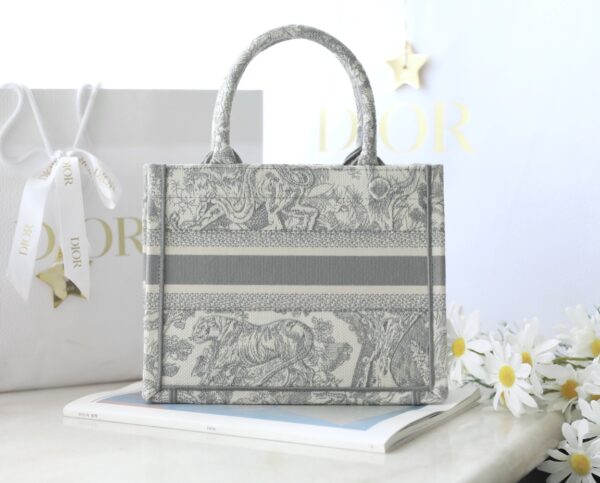 Book Tote