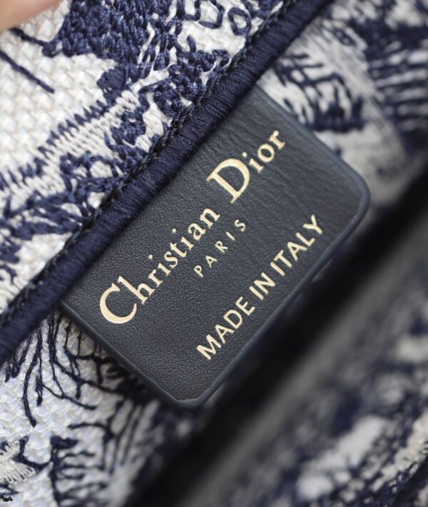 Book Tote - Image 9