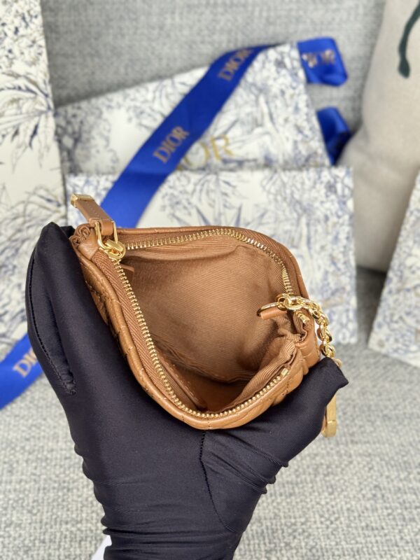 Dior Caro - Image 7