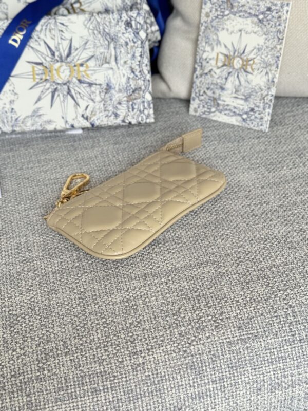 Dior Caro - Image 4