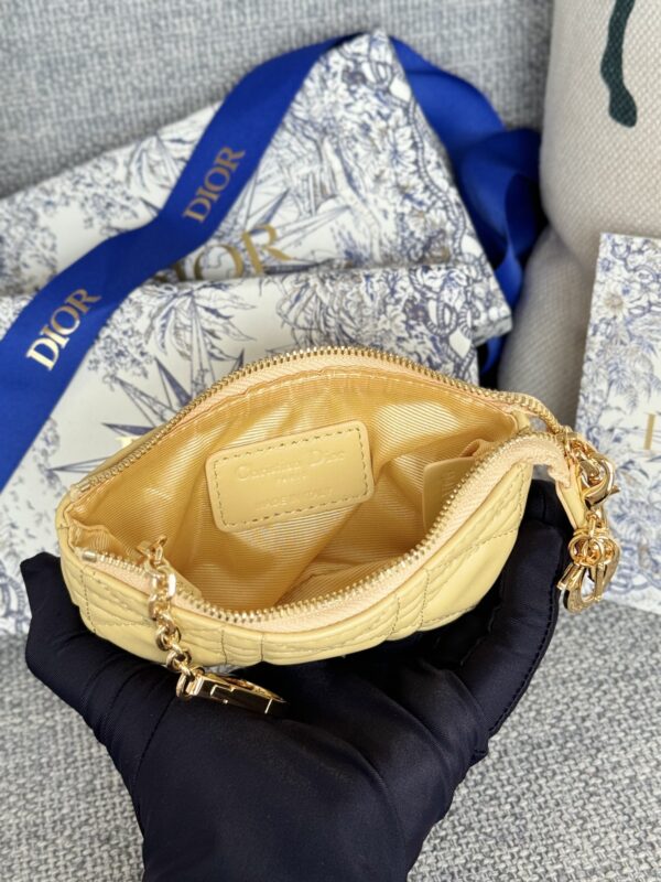 Dior Caro - Image 9