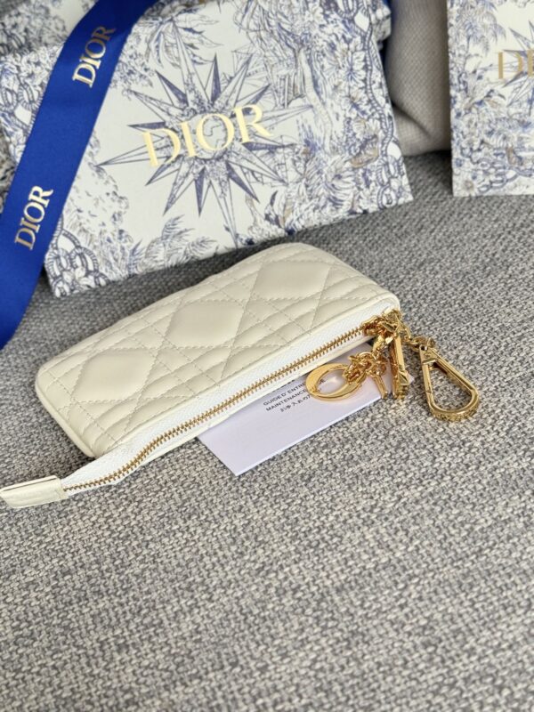 Dior Caro - Image 3