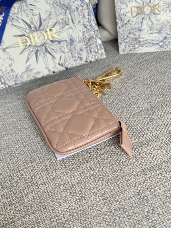 Dior Caro - Image 8