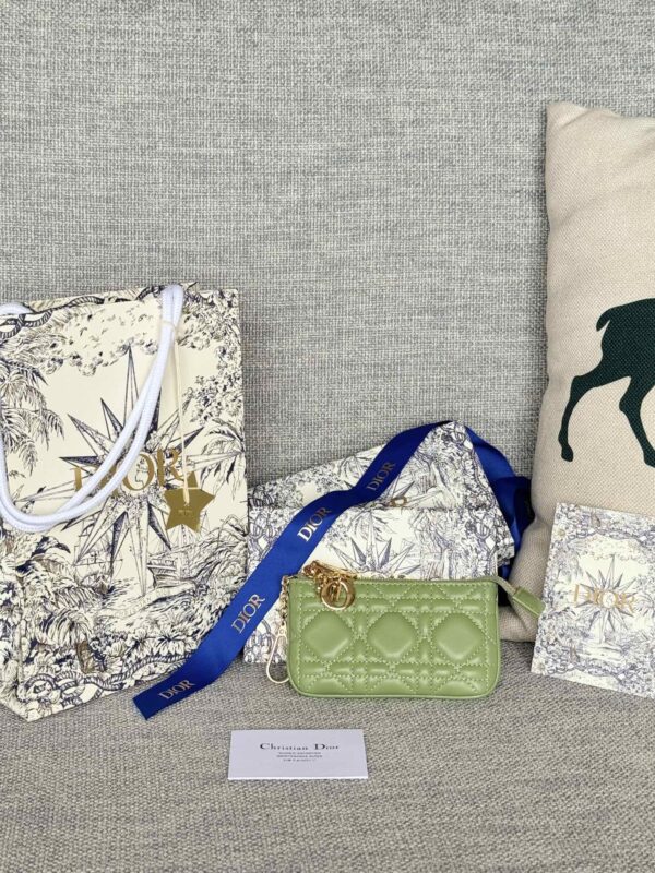 Dior Caro - Image 9