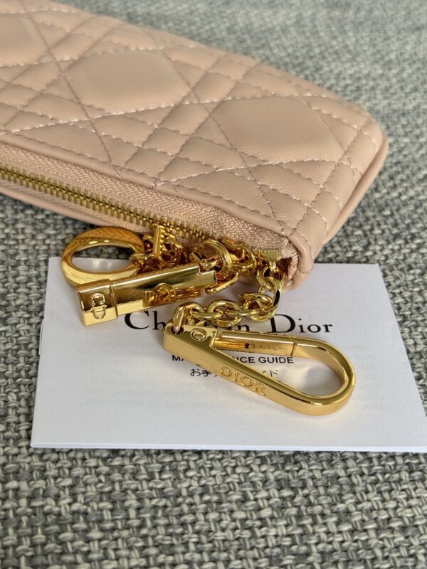 Dior Caro - Image 7