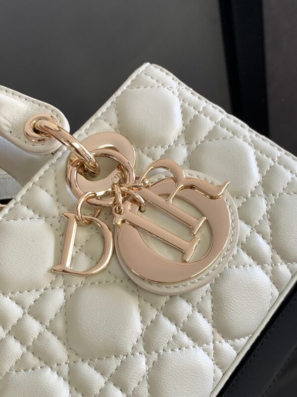 Lady Dior - Image 2