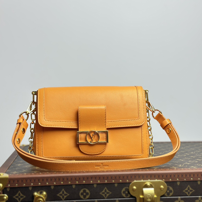 Dauphine MM Orange Calfskin 25CM