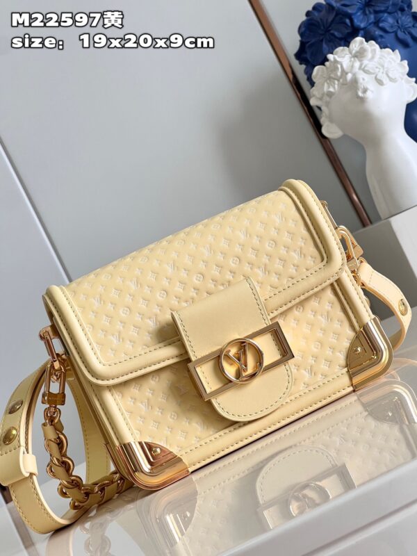 Dauphine - Image 3