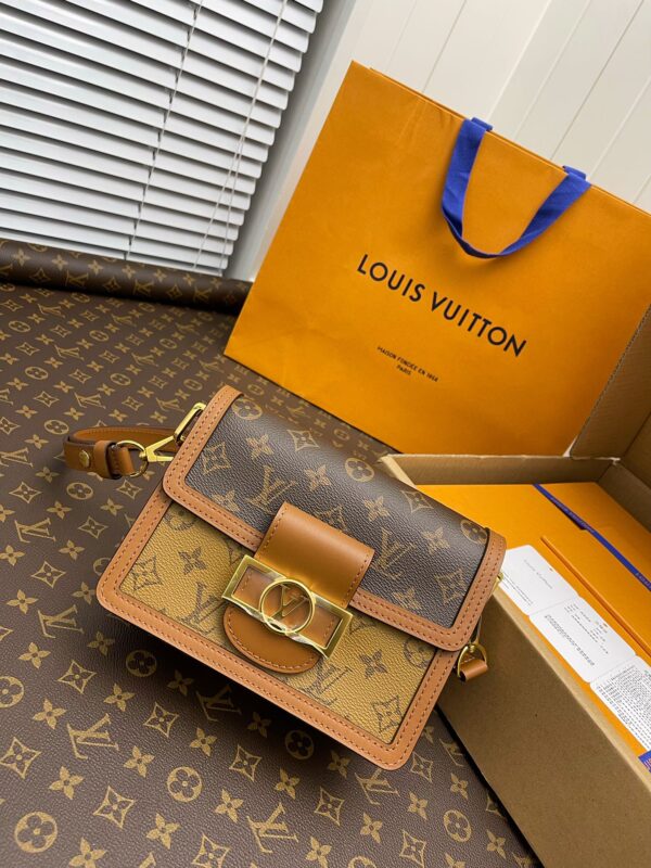 Dauphine - Image 2