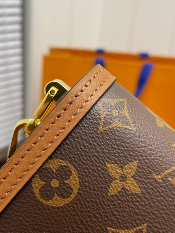 Dauphine - Image 5