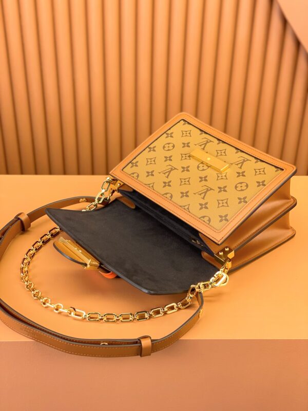 Dauphine - Image 5