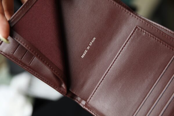 Classic Flap - Image 8