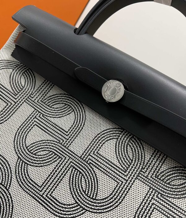 Herbag - Image 3