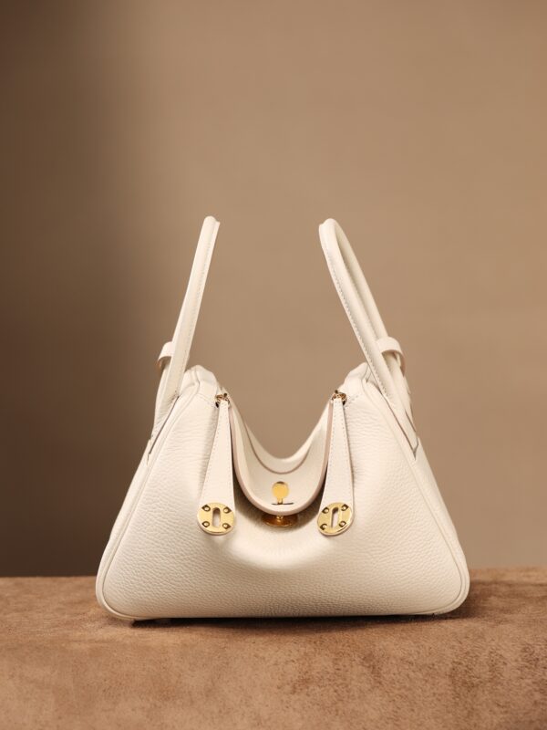 Lindy - Image 3