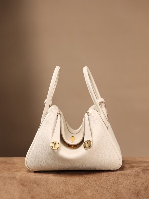 Lindy - Image 4