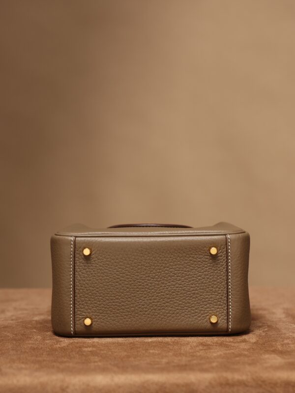 Lindy - Image 7