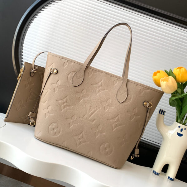 Neverfull MM Taupe Calfskin 31CM