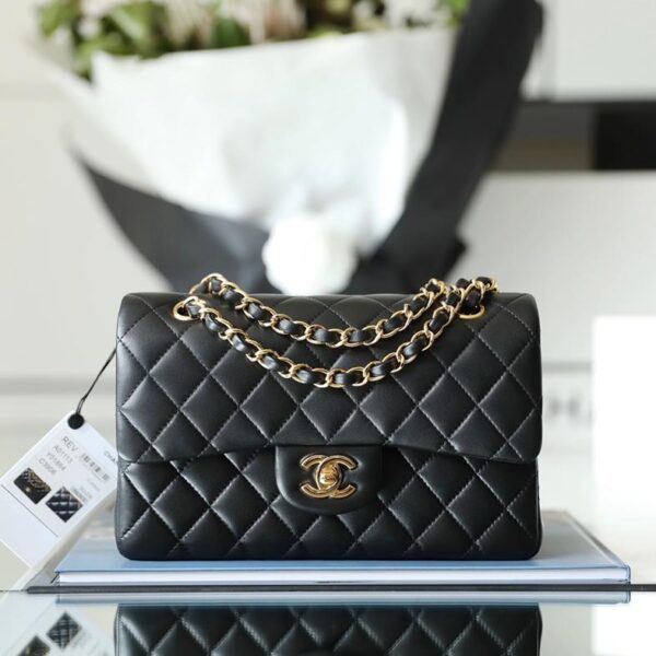 Classic Flap Lambskin Shoulder Bag in Black with Gold-Tone Full Steel Hardware, 23cm Chip-Embedded Premium Edition