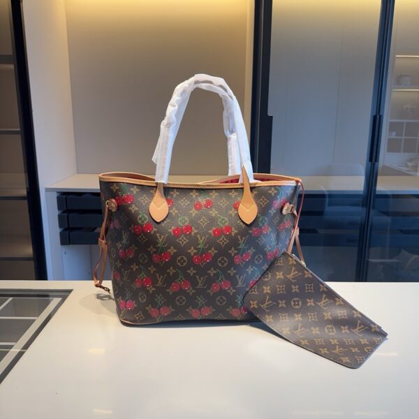 Limited Edition Cherry Monogram Neverfull Tote Bag with Pouch 33CM