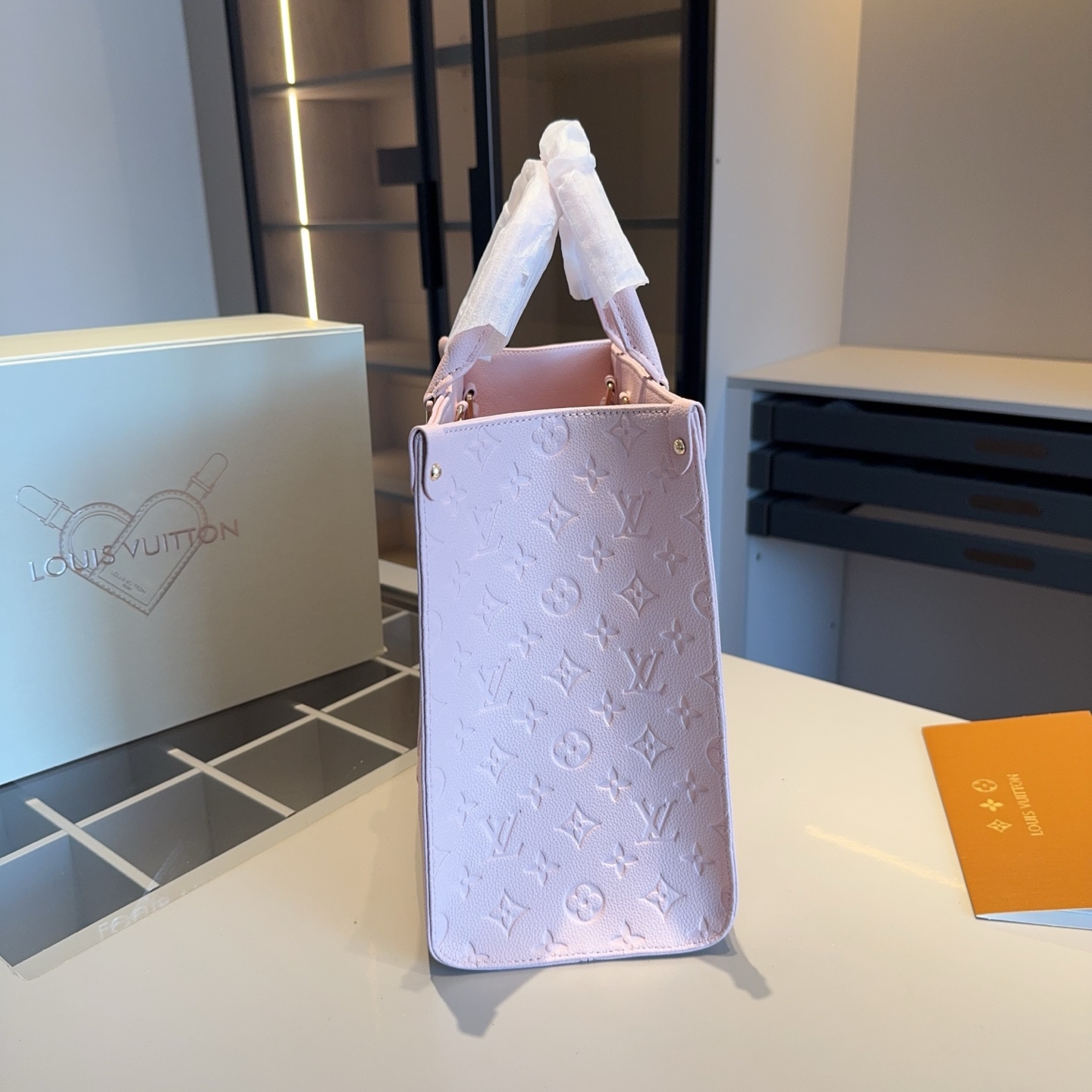LV OnTheGo Tote in Sakura Pink Embossed Leather – Small & Medium Sizes 25CM/34CM - Image 6