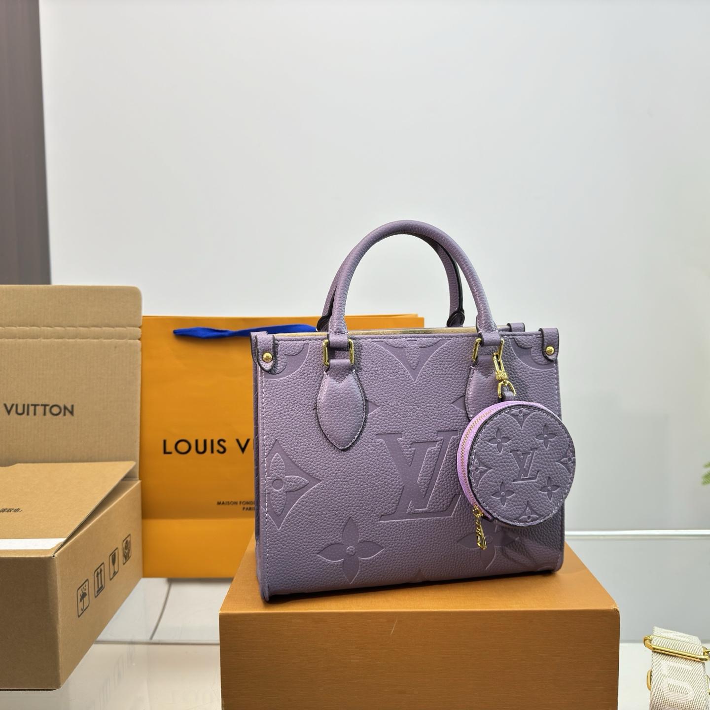 Mini Purple Tote Bag with Wide Strap and Coin Purse 25CM - Image 4
