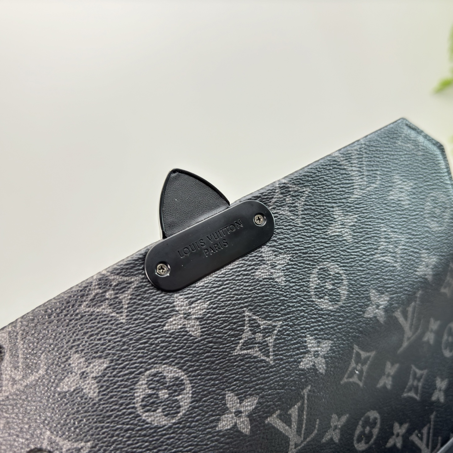 S-Cape Monogram Messenger Bag – Taurillon Leather Crossbody 28CM - Image 8