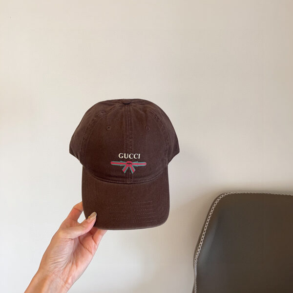 GUCCI 2025 Classic Logo Cotton Baseball Cap for Men and Women