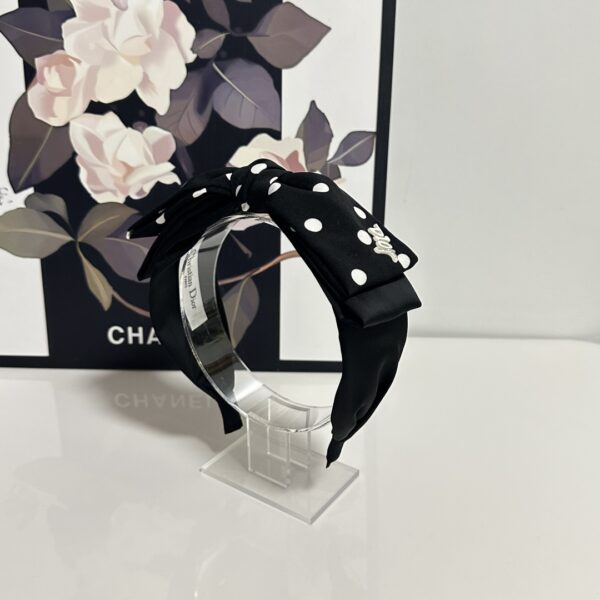 Black Polka Dot Satin Bow Headband – Retro French Style with Dior-Inspired Logo