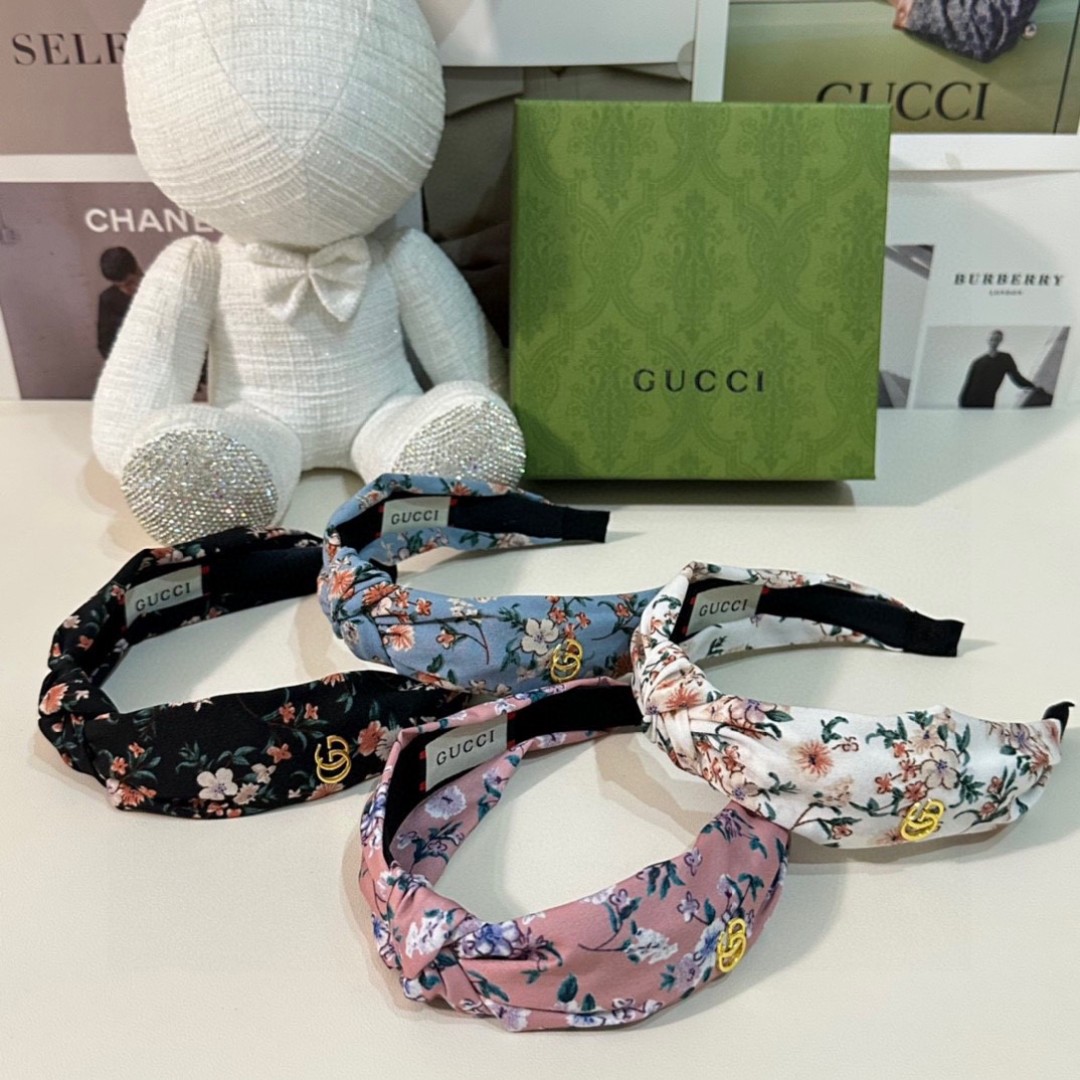 Ivory Floral Padded Headband – Custom Fabric with Gold GG-Inspired Detail - Image 9