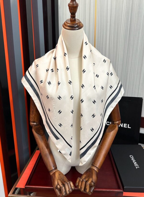 Chanel-Inspired Monogram Silk Scarf – Tonal Bows & CC Print, 90x90cm