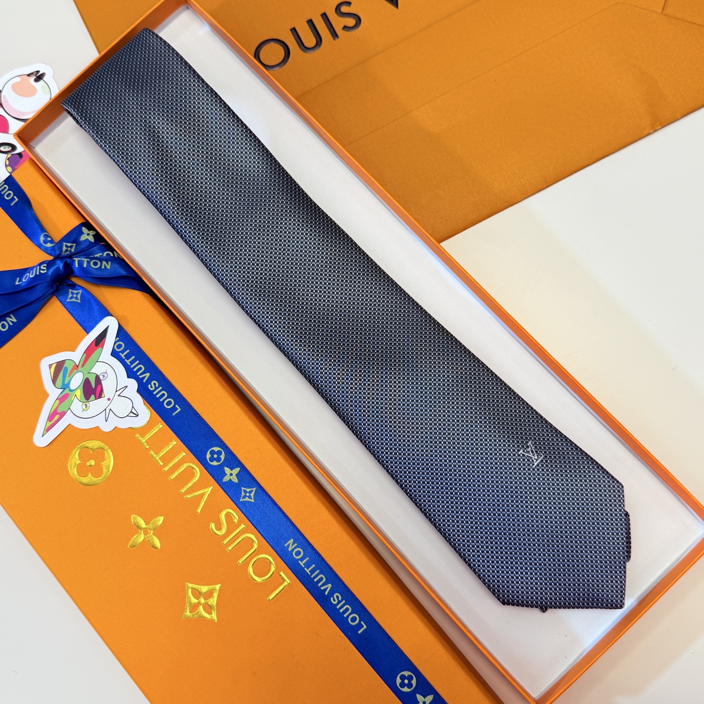 Luxury Woven Silk Tie with Subtle LV Monogram – Business Elegance Redefined - Image 2