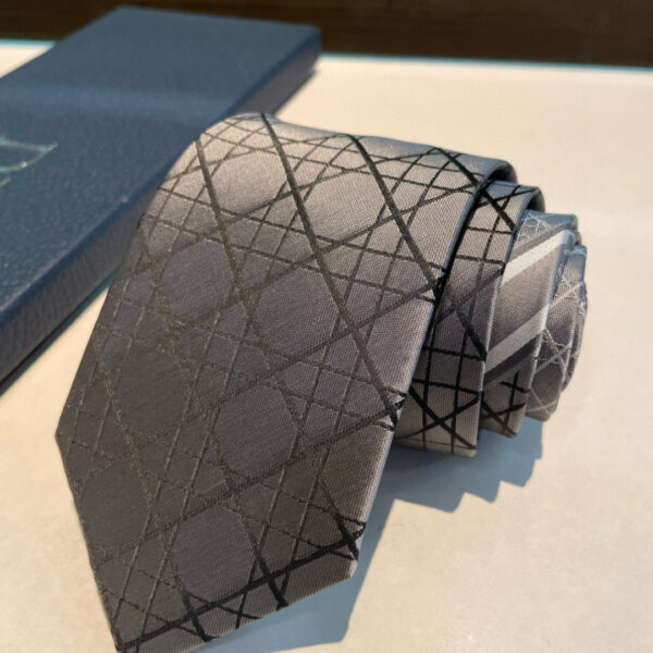 Dior Grey Silk Tie with Signature Cannage Lattice Motif