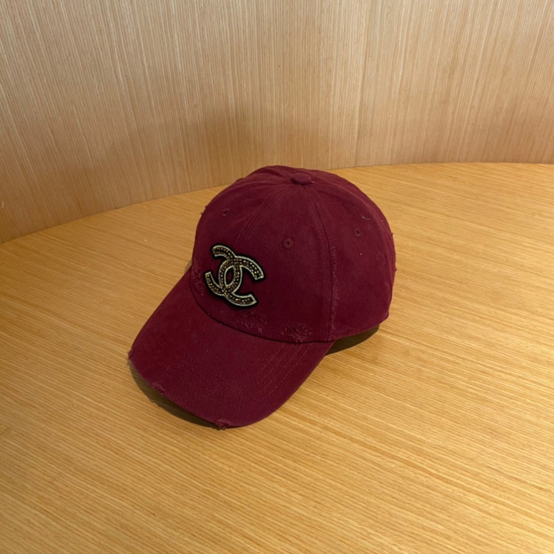 CHANEL Vintage Burgundy Cotton Cap with Crystal CC Logo - Image 3