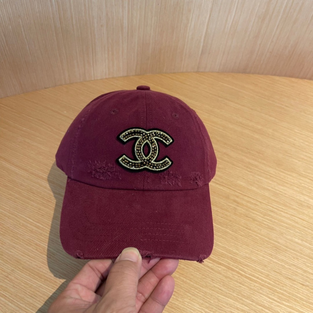 CHANEL Vintage Burgundy Cotton Cap with Crystal CC Logo - Image 5