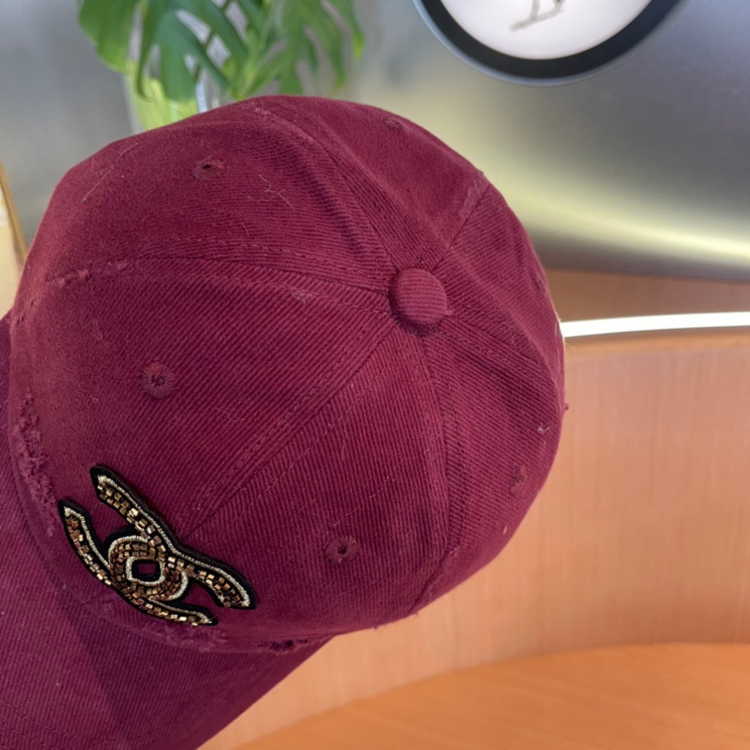 CHANEL Vintage Burgundy Cotton Cap with Crystal CC Logo - Image 8