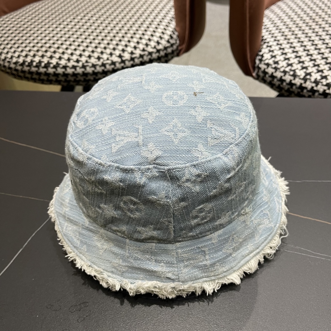 Louis Vuitton Monogram Denim Bucket Hat – Lightweight Jacquard Icon with Frayed Brim - Image 6
