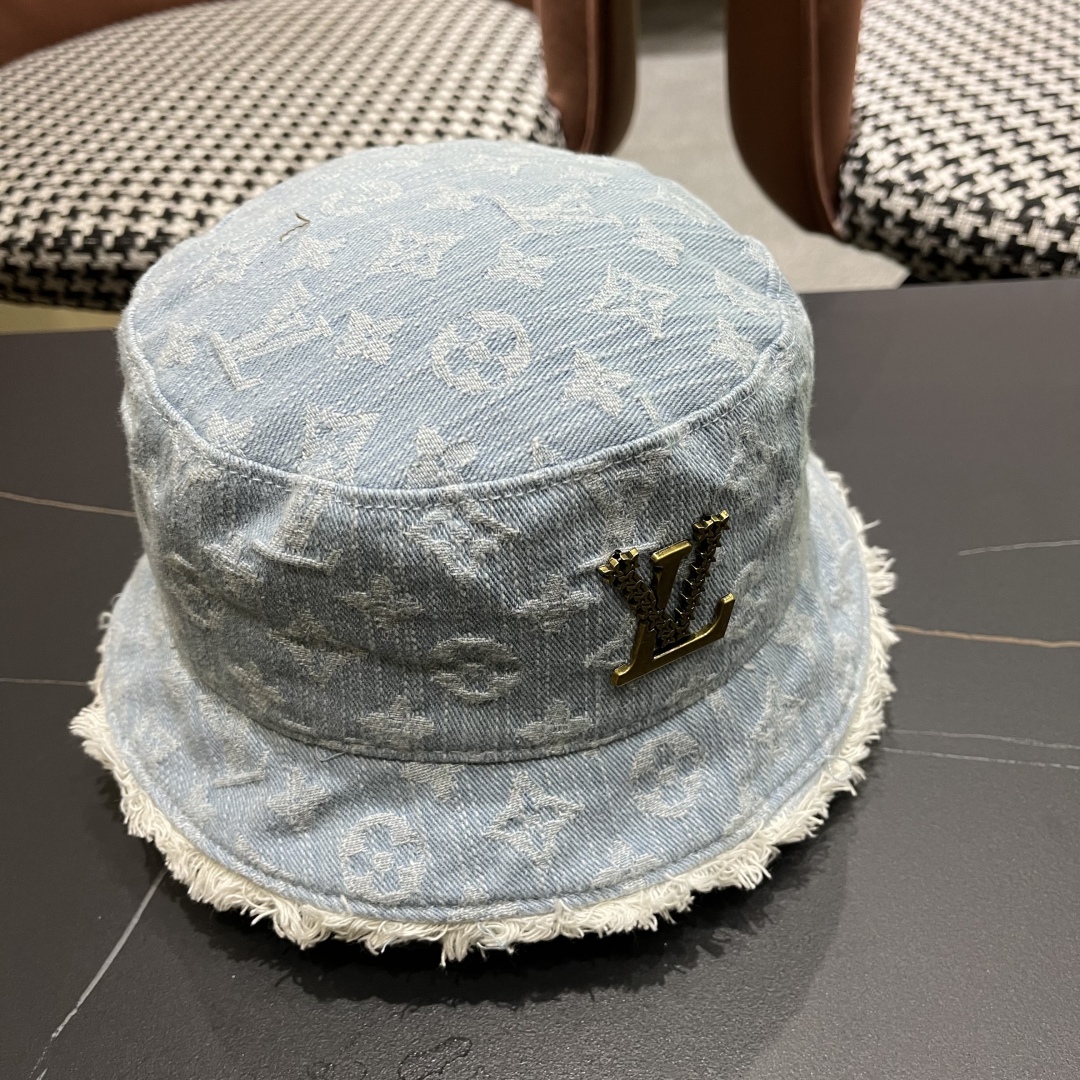 Louis Vuitton Monogram Denim Bucket Hat – Lightweight Jacquard Icon with Frayed Brim - Image 8