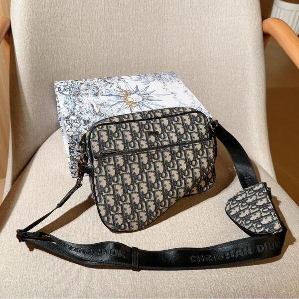 Dior-Inspired Saddle Camera Bag – 3-in-1 Oblique Monogram Crossbody  25cm