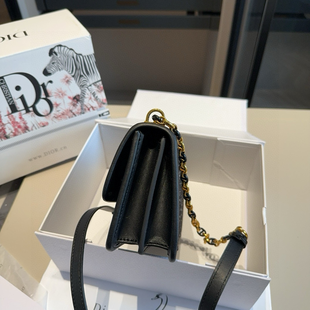 Dior Miss Caro Tweed Shoulder Bag – Elegant Black with Gold Chain 18CM - Image 5