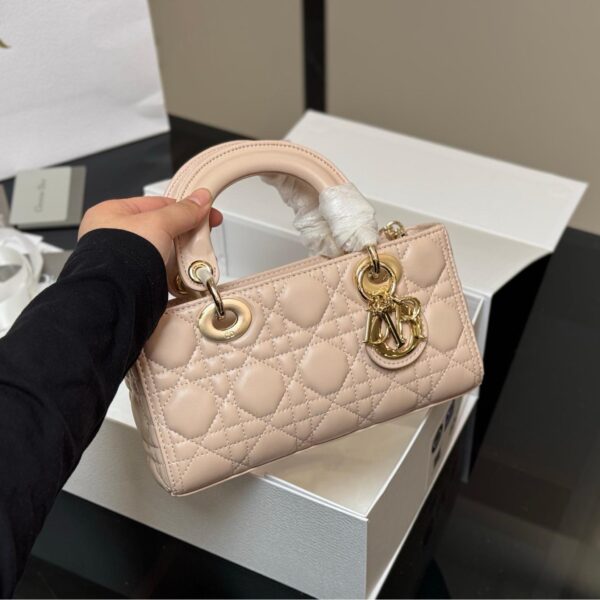 Lady Dior Horizontal Lambskin Bag – Soft Blush Pink in 22cm