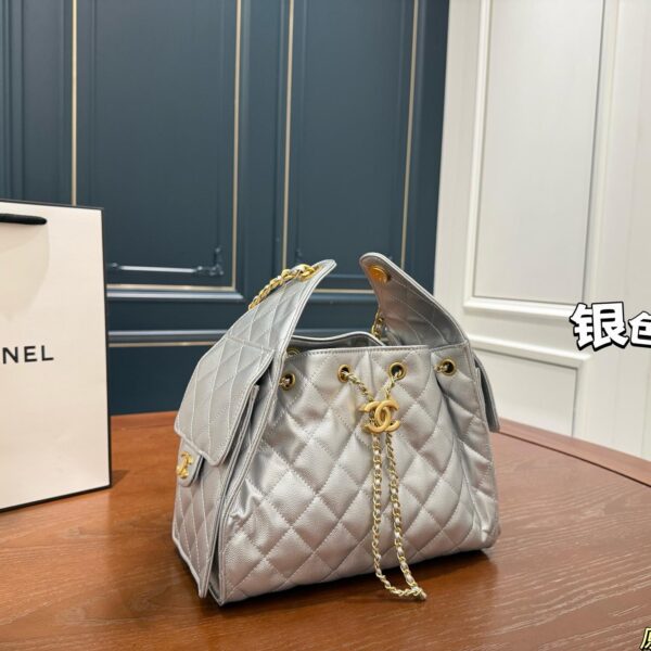 Metallic Quilted Hobo Bag with Chain Drawstring Closure 29CM