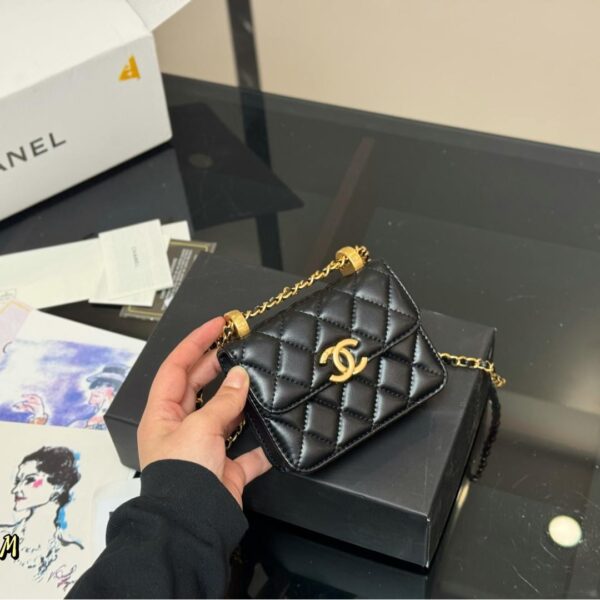 Mini Quilted Chain Bag with Dual Bead Accents-12CM