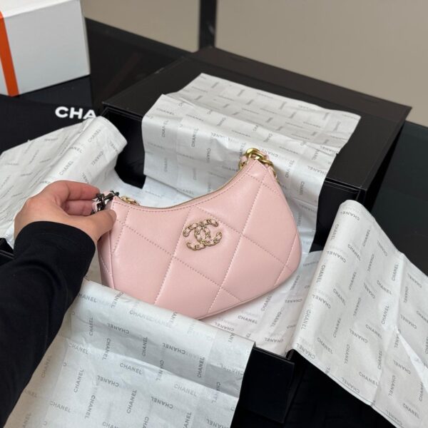 Mini Pink Leather Hobo Bag – Soft Curve, Everyday Chic